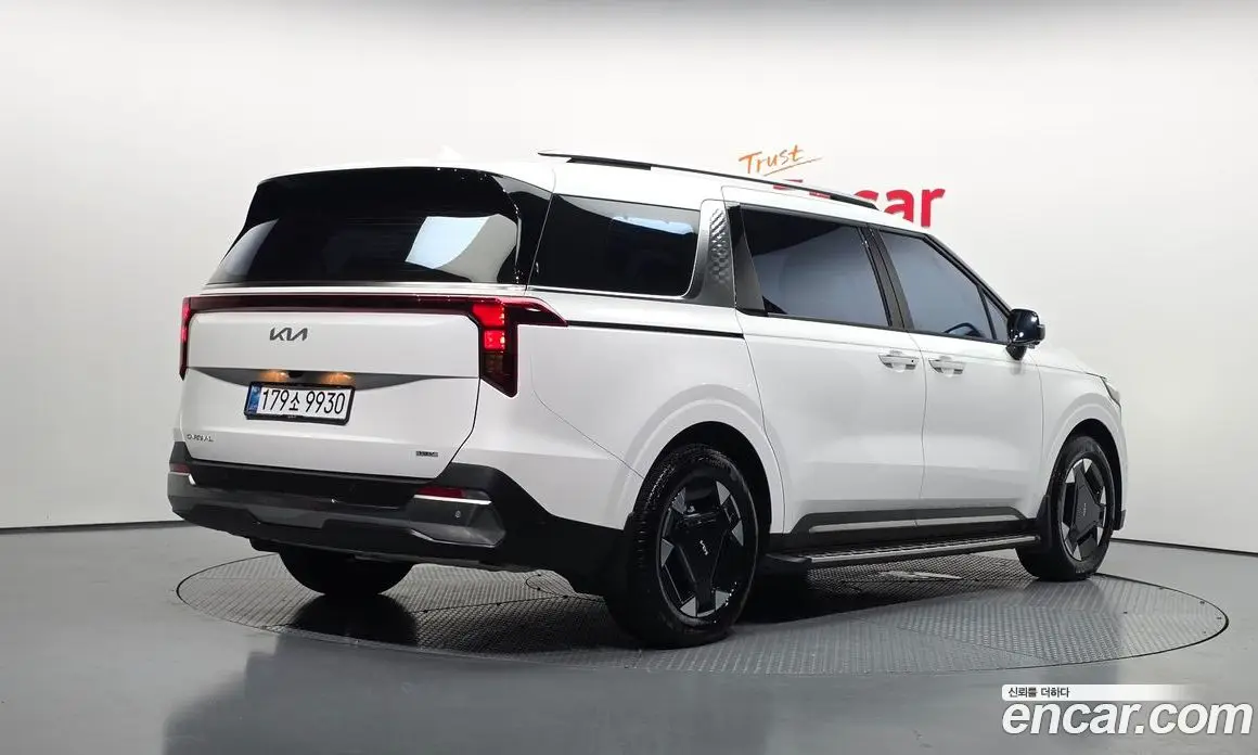 Kia Carnival 2025 1.6 автомат (гидро), фото 2 Kia Carnival 2025 1.6 автомат (гидро), фото 2