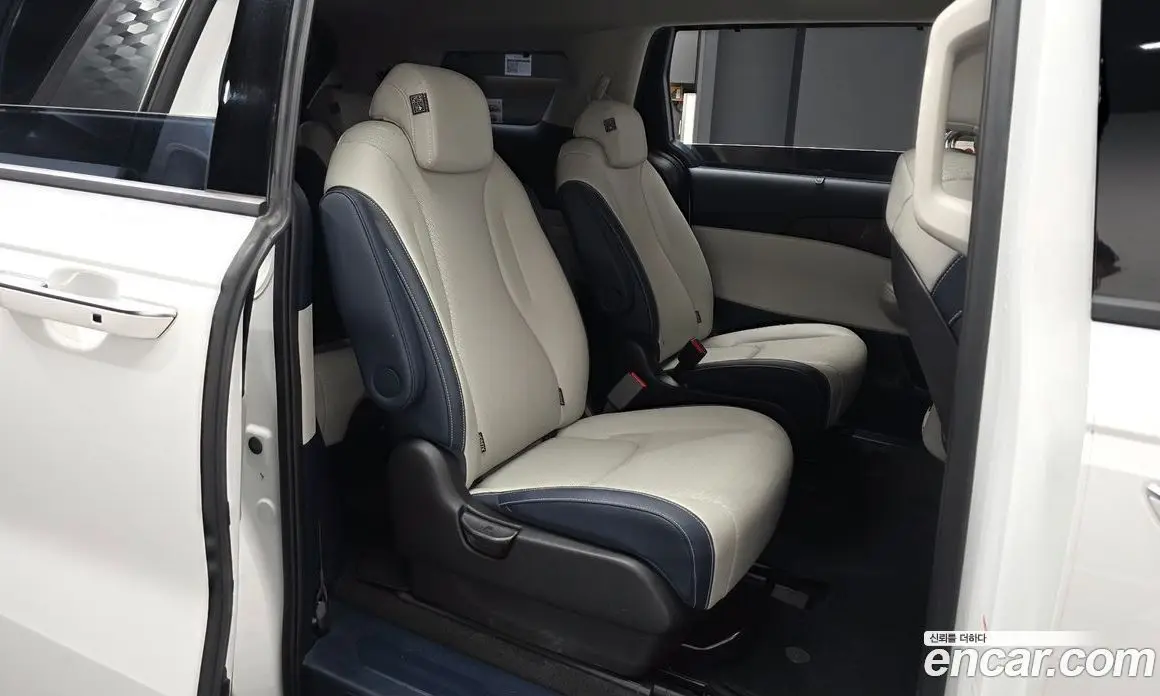 Kia Carnival 2025 1.6 автомат (гидро), фото 12 Kia Carnival 2025 1.6 автомат (гидро), фото 12
