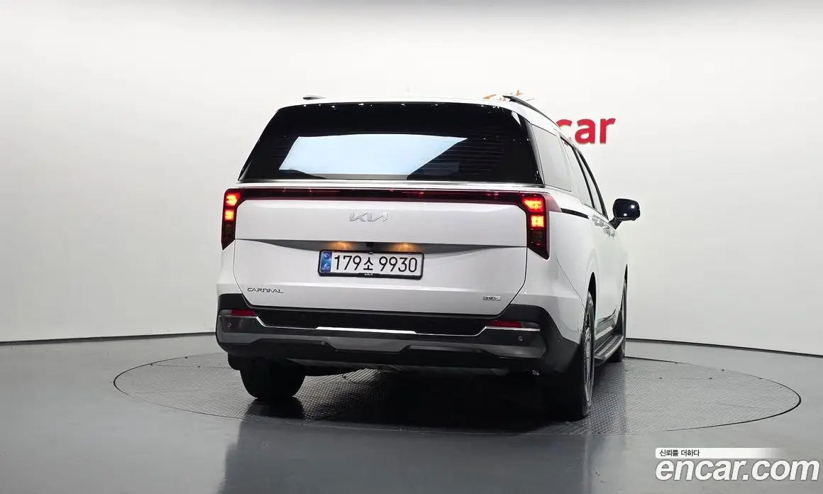 Kia Carnival 2025 1.6 автомат (гидро), фото 4 Kia Carnival 2025 1.6 автомат (гидро), фото 4