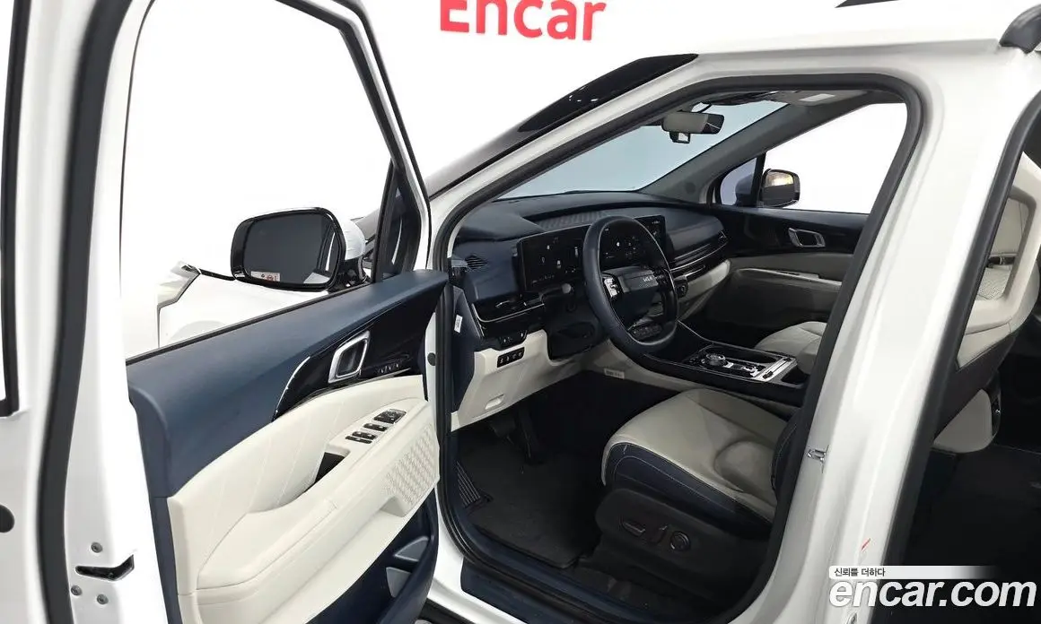 Kia Carnival 2025 1.6 автомат (гидро), фото 10 Kia Carnival 2025 1.6 автомат (гидро), фото 10