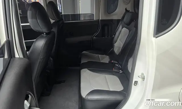 Kia Ray 2018 1.0 автомат (гидро), миниатюра 11