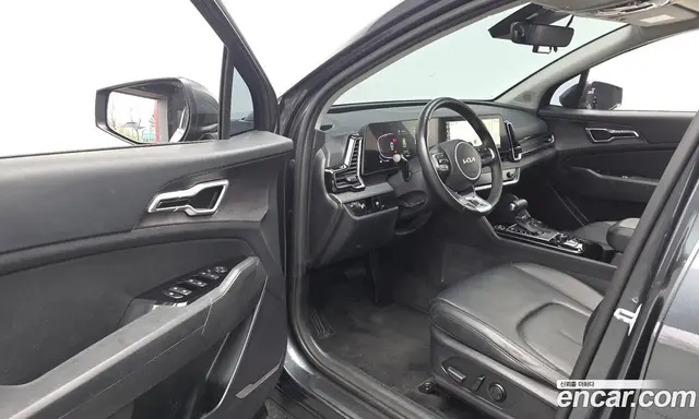 Kia Sportage 2023 2.0 автомат (гидро), миниатюра 11 Kia Sportage 2023 2.0 автомат (гидро), миниатюра 11