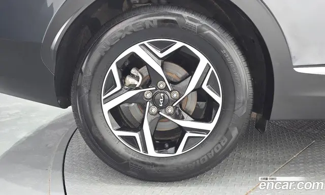 Kia Sportage 2023 2.0 автомат (гидро), миниатюра 5 Kia Sportage 2023 2.0 автомат (гидро), миниатюра 5