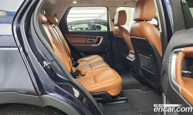 Land Rover Discovery Sport 2016 2.0 автомат (гидро), миниатюра 12