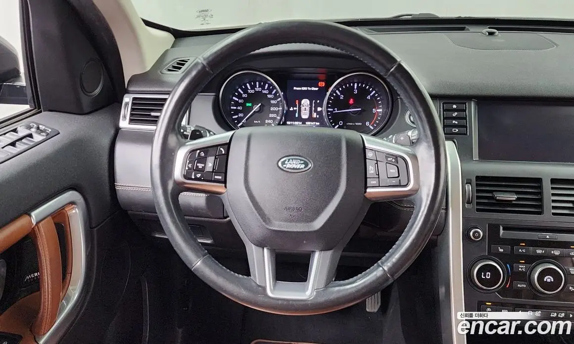 Land Rover Discovery Sport 2016 2.0 автомат (гидро), фото 13