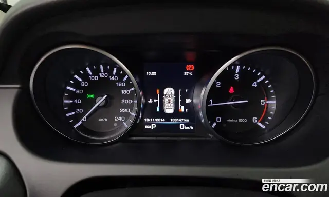 Land Rover Discovery Sport 2016 2.0 автомат (гидро), миниатюра 8