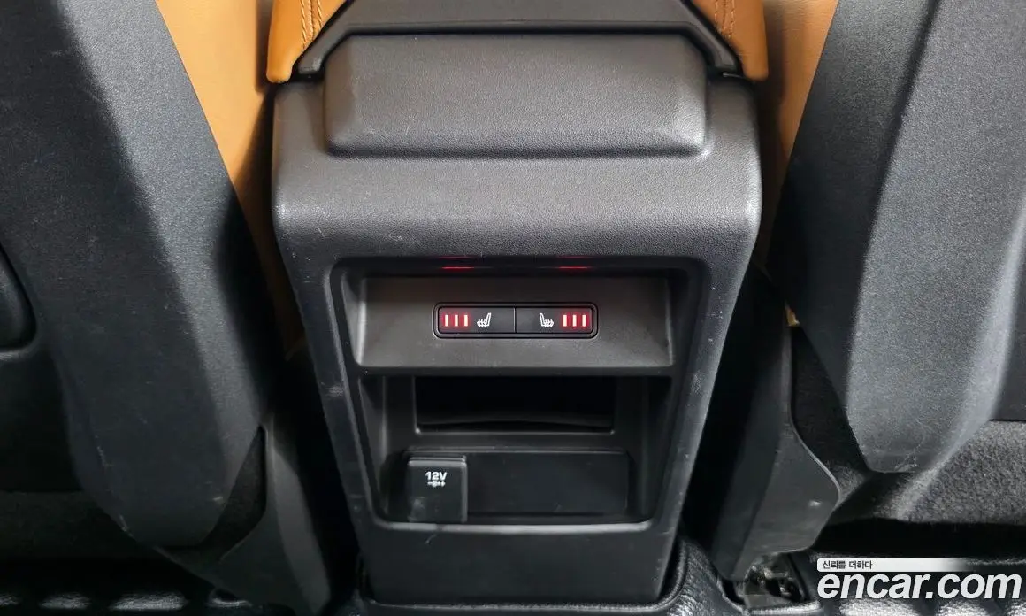 Land Rover Discovery Sport 2018 2.0 автомат (гидро), фото 18 Land Rover Discovery Sport 2018 2.0 автомат (гидро), фото 18