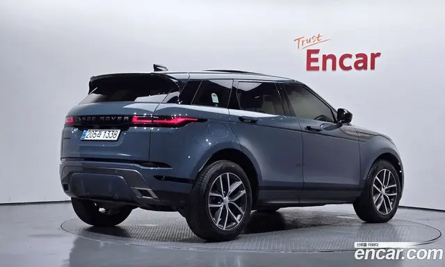 Land Rover Range Rover Evoque 2024 2.0 автомат (гидро), миниатюра 2