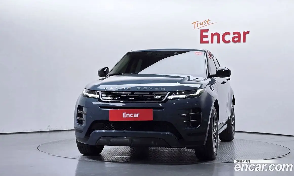 Land Rover Range Rover Evoque 2024 2.0 автомат (гидро), фото 3