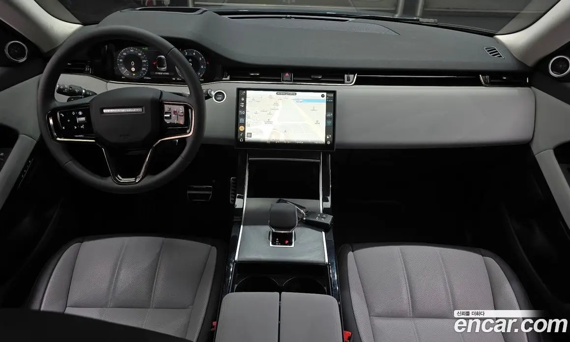 Land Rover Range Rover Evoque 2024 2.0 автомат (гидро), фото 7