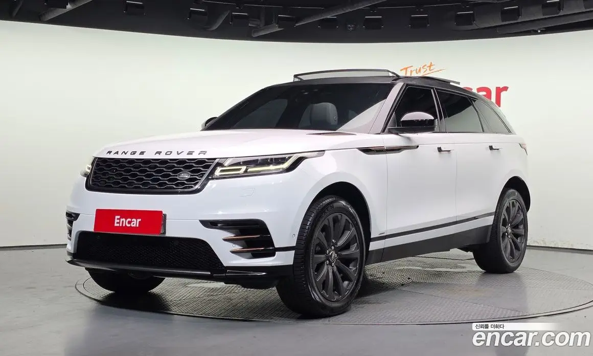 Land Rover Range Rover Velar 2018 2.0 автомат (гидро), фото 1 Land Rover Range Rover Velar 2018 2.0 автомат (гидро), фото 1