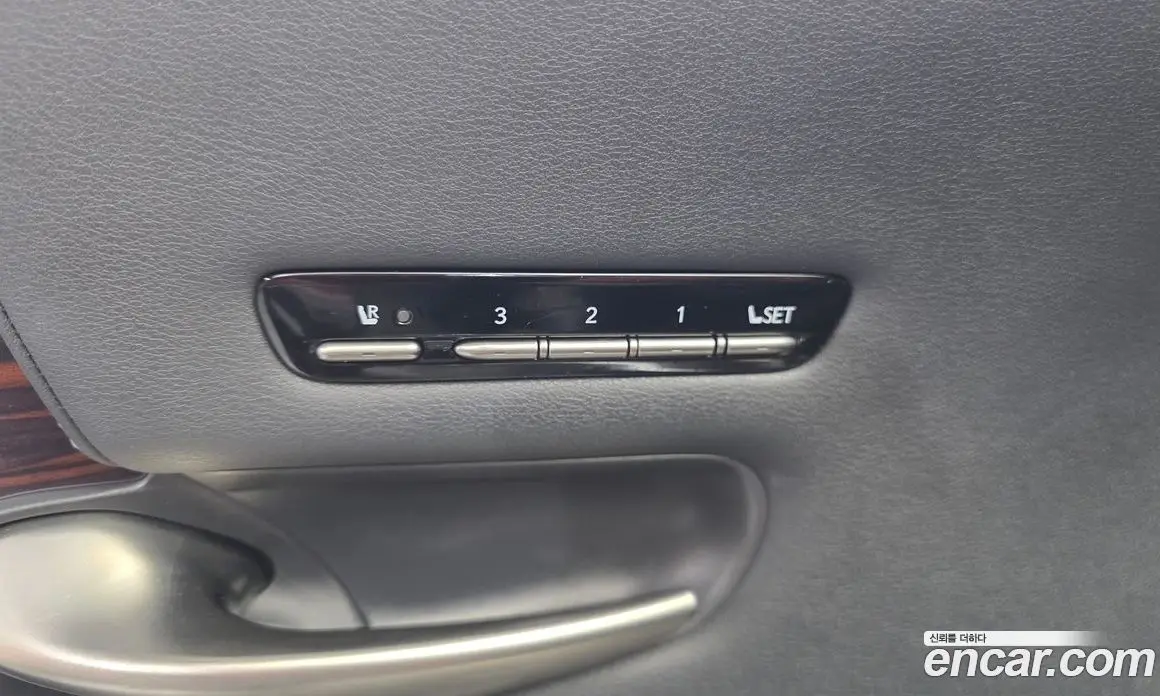 Lexus LS 2019 3.4 автомат (гидро), фото 14 Lexus LS 2019 3.4 автомат (гидро), фото 14