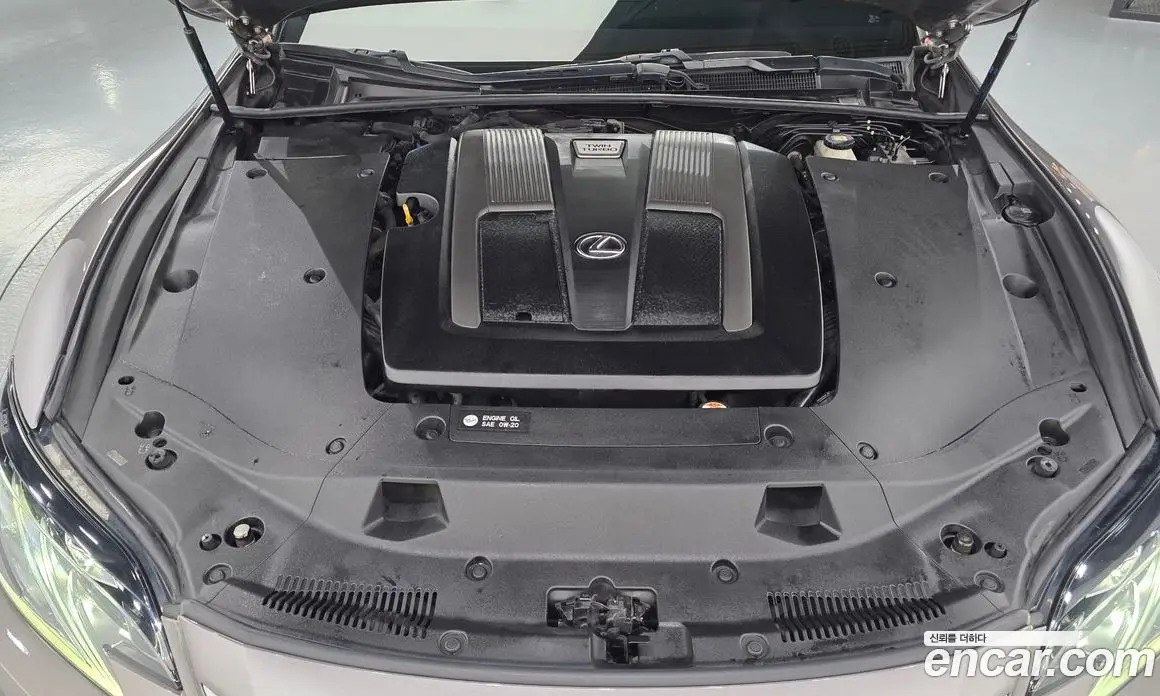Lexus LS 2019 3.4 автомат (гидро), фото 6 Lexus LS 2019 3.4 автомат (гидро), фото 6