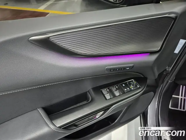 Lexus NX 2025 2.5 автомат (вариатор), миниатюра 12