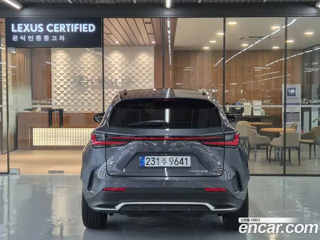 Lexus NX 2025 2.5 автомат (вариатор), миниатюра 4
