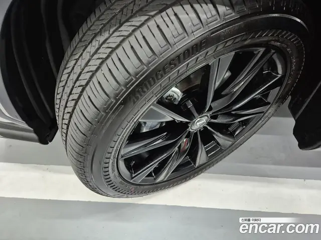 Lexus NX 2025 2.5 автомат (вариатор), миниатюра 5