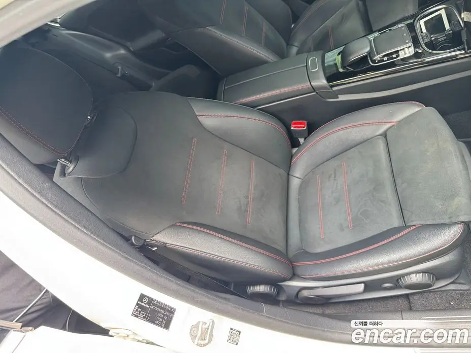Mercedes-Benz A-Class 2020 2.0 автомат (гидро), фото 7 Mercedes-Benz A-Class 2020 2.0 автомат (гидро), фото 7