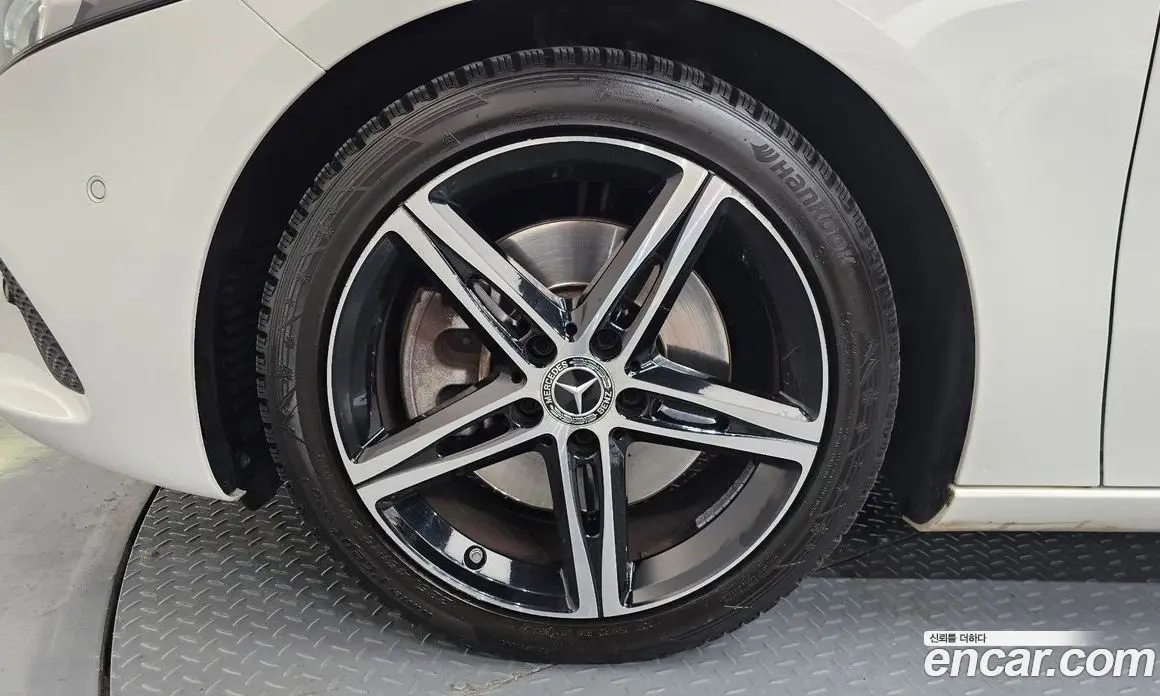 Mercedes-Benz A-Class 2020 2.0 автомат (гидро), фото 5 Mercedes-Benz A-Class 2020 2.0 автомат (гидро), фото 5
