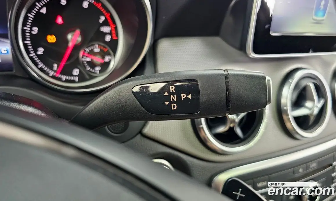 Mercedes-Benz CLA-Class 2017 2.0 автомат (гидро), фото 9 Mercedes-Benz CLA-Class 2017 2.0 автомат (гидро), фото 9