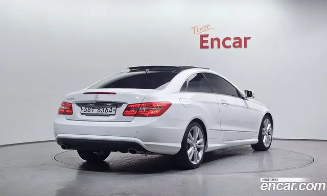 Mercedes-Benz E-Class 2013 3.5 автомат (гидро), миниатюра 2 Mercedes-Benz E-Class 2013 3.5 автомат (гидро), миниатюра 2