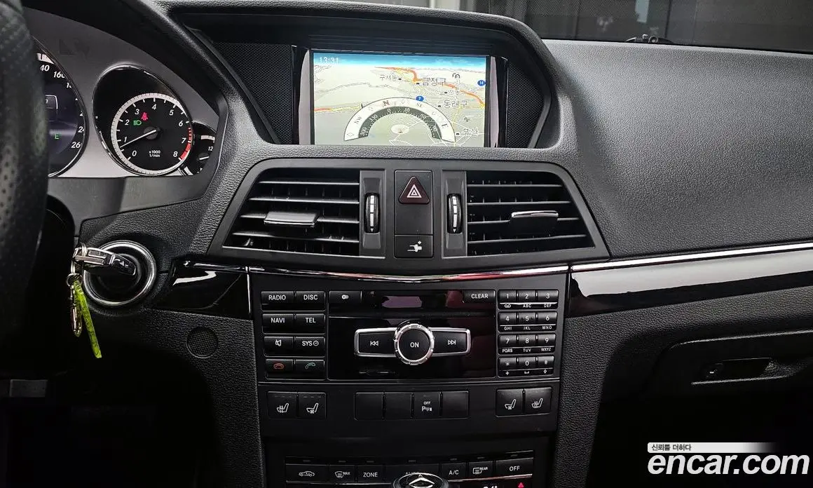 Mercedes-Benz E-Class 2013 3.5 автомат (гидро), фото 14 Mercedes-Benz E-Class 2013 3.5 автомат (гидро), фото 14