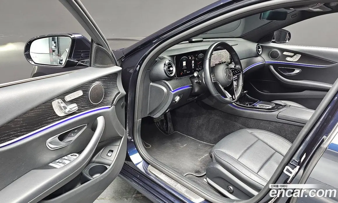 Mercedes-Benz E-Class 2022 2.0 автомат (гидро), фото 12
