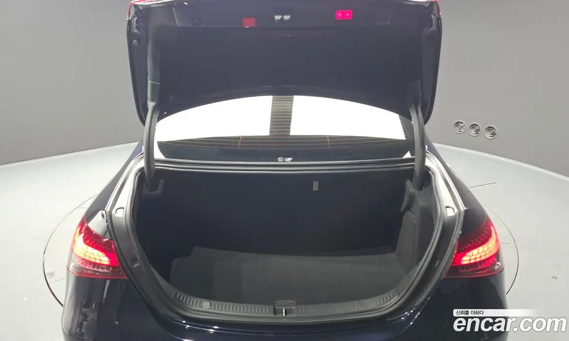 Mercedes-Benz E-Class 2022 2.0 автомат (гидро), фото 20