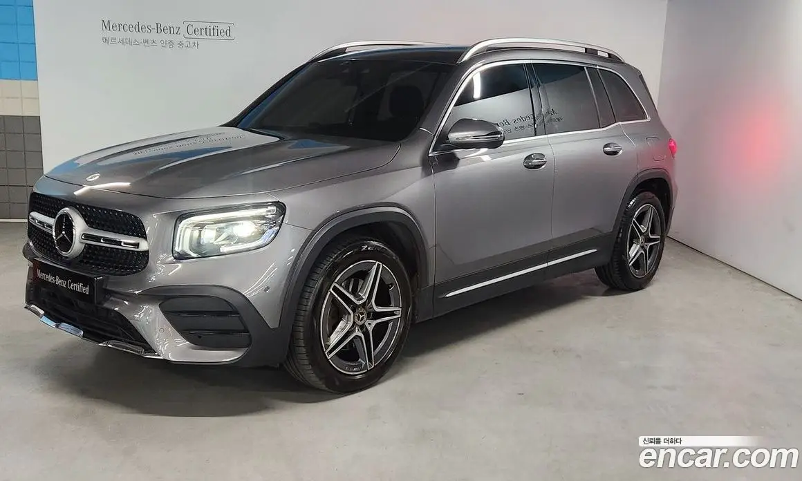 Mercedes-Benz GLB-Class 2022 2.0 автомат (гидро), фото 1 Mercedes-Benz GLB-Class 2022 2.0 автомат (гидро), фото 1