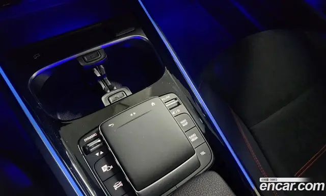 Mercedes-Benz GLB-Class 2022 2.0 автомат (гидро), миниатюра 11 Mercedes-Benz GLB-Class 2022 2.0 автомат (гидро), миниатюра 11