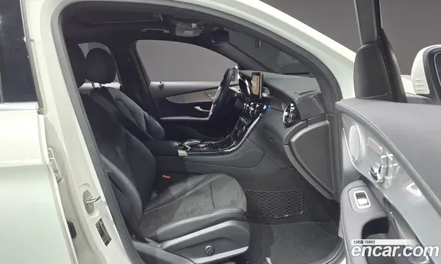 Mercedes-Benz GLC-Class 2019 2.0 автомат (гидро), миниатюра 11 Mercedes-Benz GLC-Class 2019 2.0 автомат (гидро), миниатюра 11