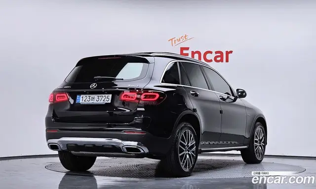 Mercedes-Benz GLC-Class 2020 2.0 автомат (гидро), миниатюра 2 Mercedes-Benz GLC-Class 2020 2.0 автомат (гидро), миниатюра 2