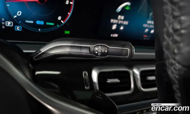 Mercedes-Benz GLE-Class 2023 2.0 автомат (гидро), миниатюра 9
