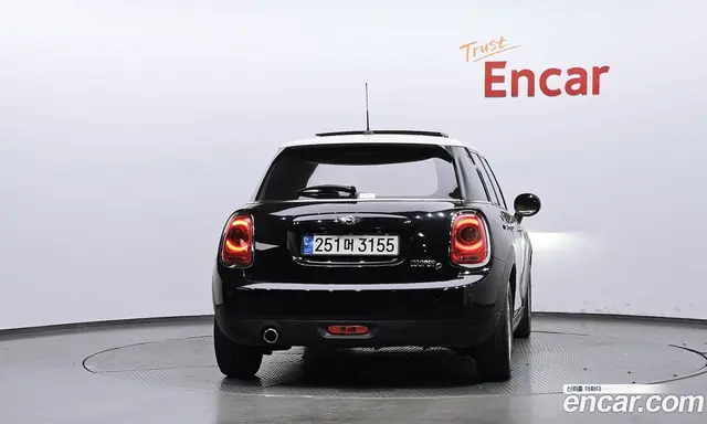 Mini Cooper 2016 1.5 автомат (гидро), миниатюра 4