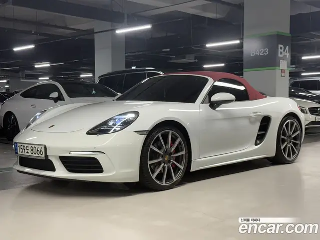 Porsche 718, 2016, 88 860 км