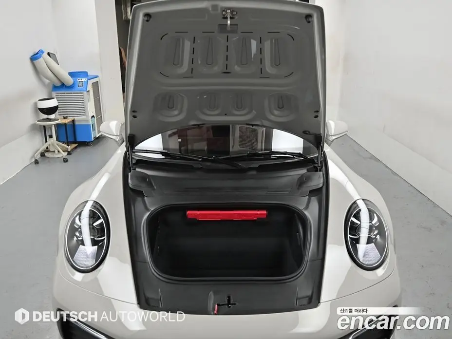 Porsche 911 2024 3.0 автомат (гидро), фото 18 Porsche 911 2024 3.0 автомат (гидро), фото 18
