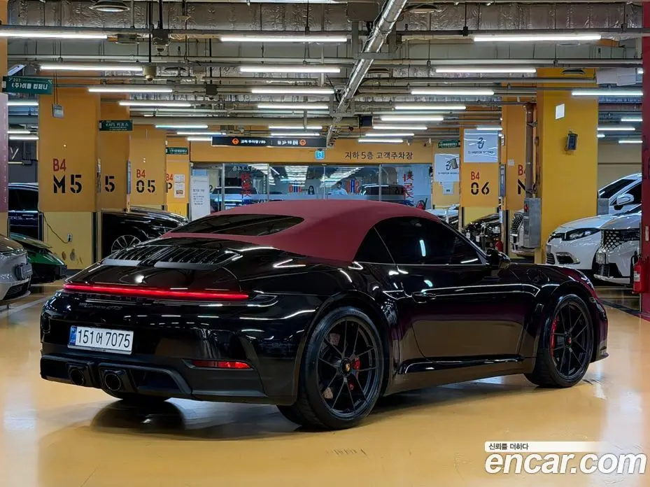 Porsche 911 2026 3.6 автомат (гидро), фото 2 Porsche 911 2026 3.6 автомат (гидро), фото 2
