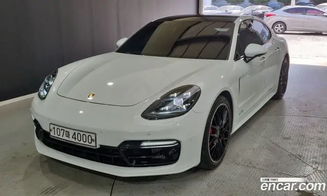 Porsche Panamera, 2020, 77 631 км