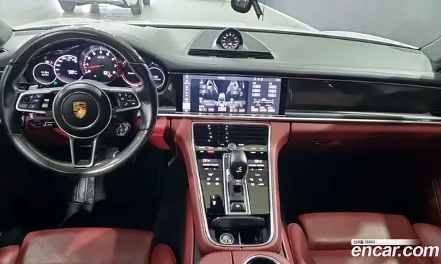 Porsche Panamera 2020 4.0 автомат (гидро), миниатюра 5