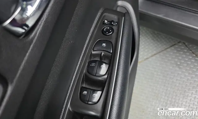 Renault (Samsung) QM6 2020 2.0 автомат (гидро), миниатюра 11 Renault (Samsung) QM6 2020 2.0 автомат (гидро), миниатюра 11