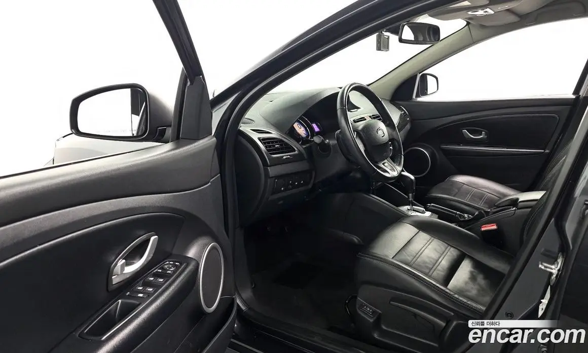 Renault (Samsung) SM3 2013 1.6 автомат (гидро), фото 11 Renault (Samsung) SM3 2013 1.6 автомат (гидро), фото 11