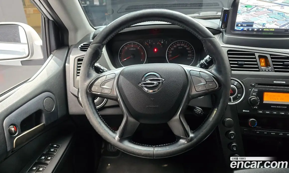 SsangYong Korando 2015 2.0 автомат (гидро), фото 13 SsangYong Korando 2015 2.0 автомат (гидро), фото 13