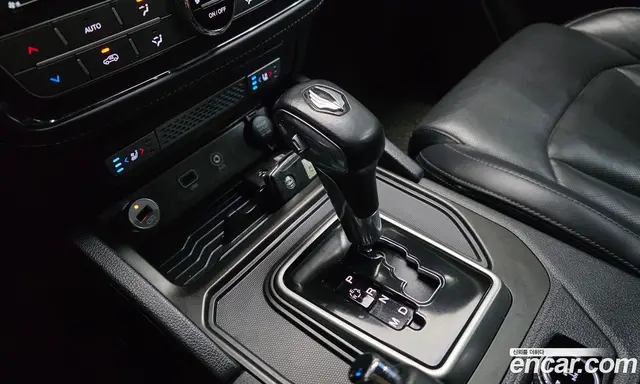 SsangYong Rexton 2019 2.2 автомат (гидро), миниатюра 9