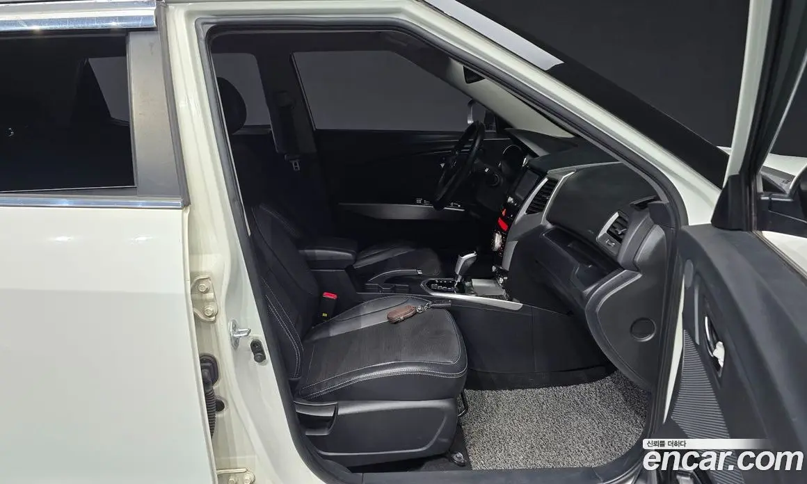 SsangYong TIBOLI 2015 1.6 автомат (гидро), фото 11
