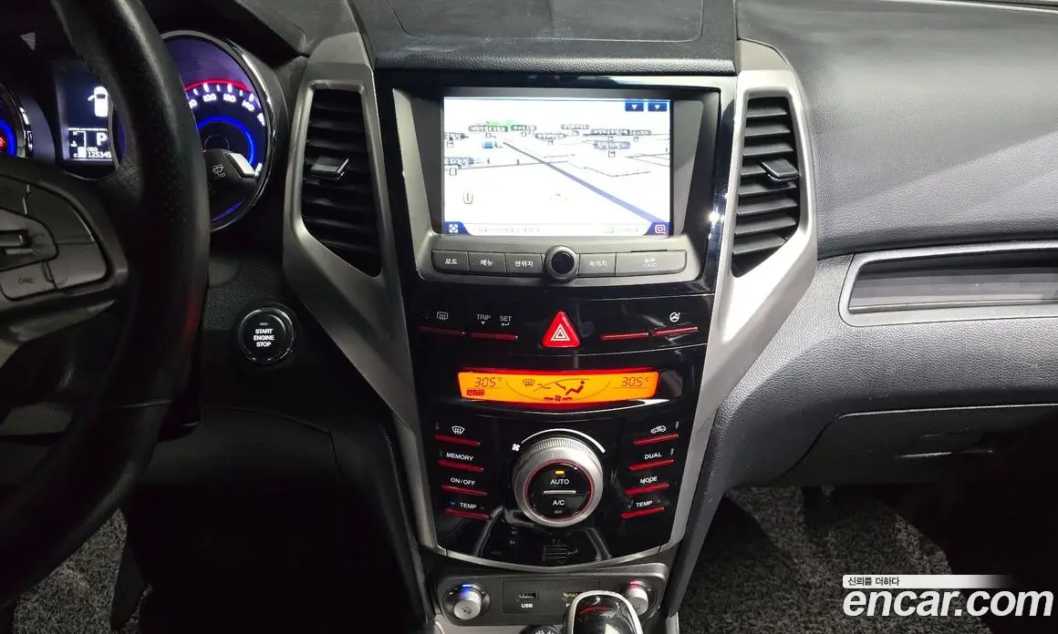 SsangYong TIBOLI 2015 1.6 автомат (гидро), фото 14