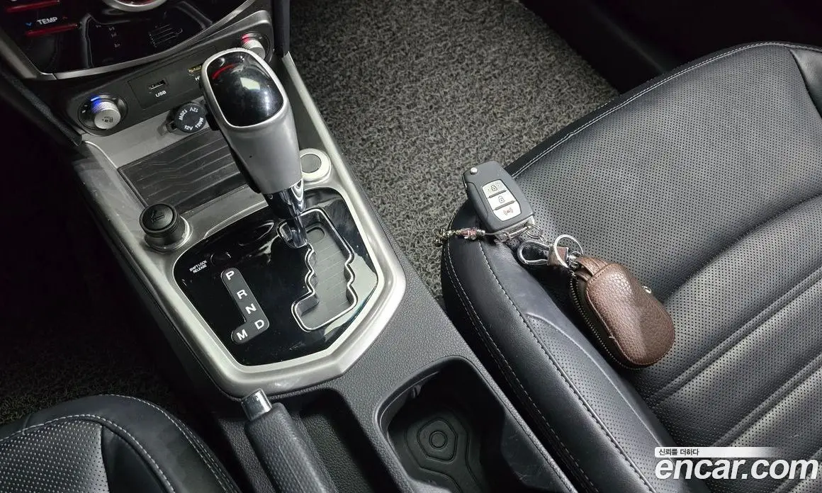 SsangYong TIBOLI 2015 1.6 автомат (гидро), фото 9