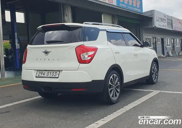 SsangYong TIBOLI 2016 1.6 автомат (гидро), миниатюра 6