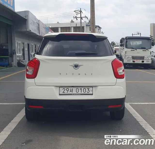 SsangYong TIBOLI 2016 1.6 автомат (гидро), миниатюра 7