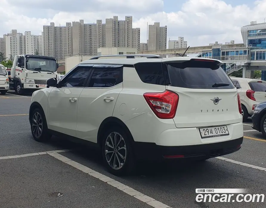 SsangYong TIBOLI 2016 1.6 автомат (гидро), фото 8