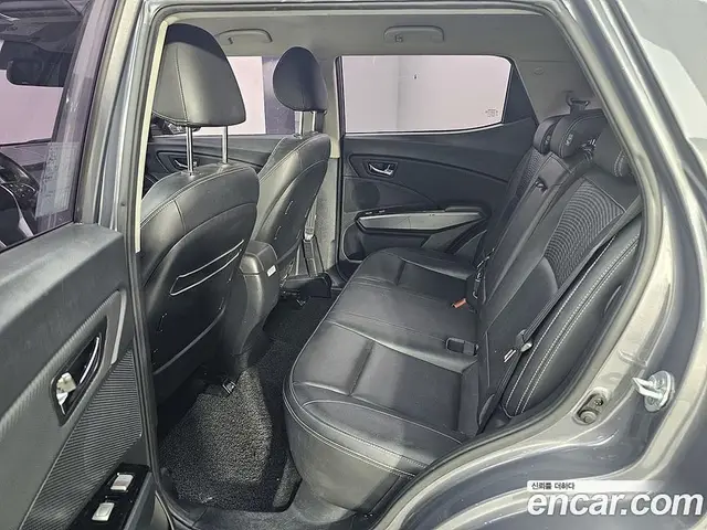 SsangYong TIBOLI 2018 1.6 автомат (гидро), миниатюра 9