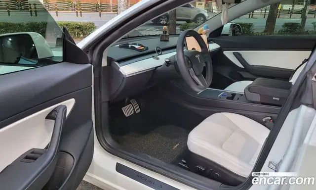 Tesla Model 3 2021 автомат (гидро), миниатюра 9